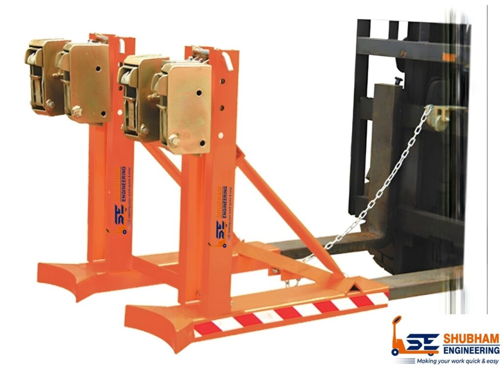 Double Parrot Beak forklift attachment