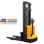 Walkie electric stacker